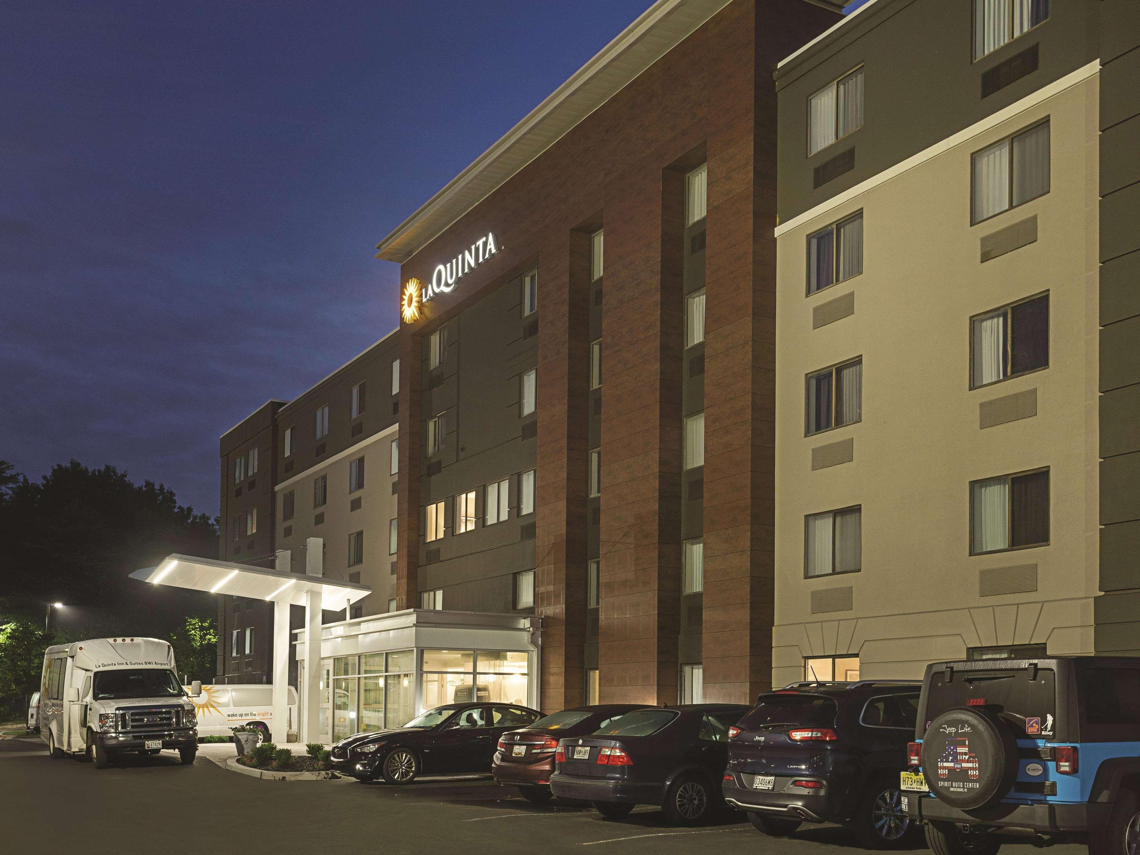 La Quinta By Wyndham Baltimore BWI Airport Линтикам Экстерьер фото