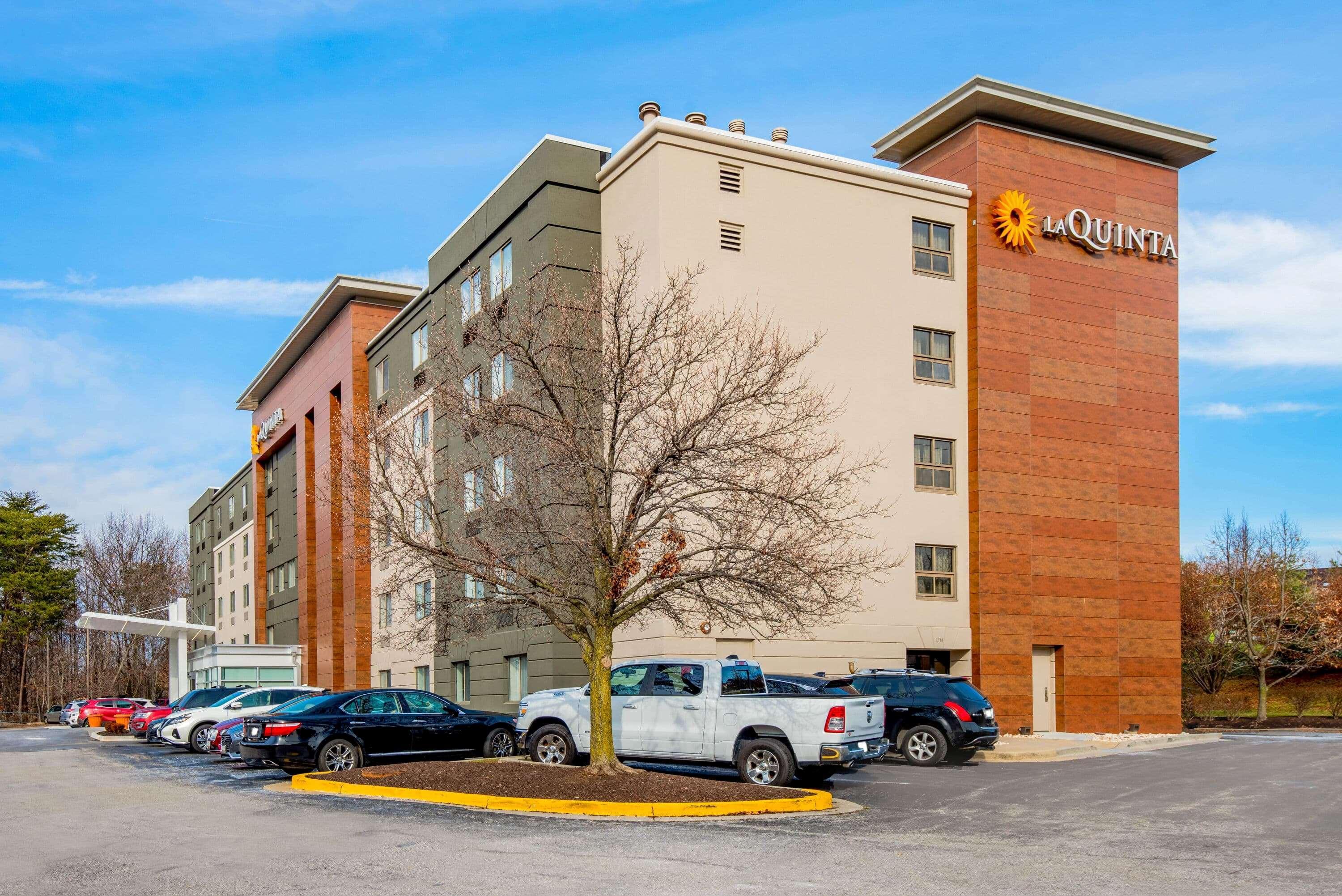 La Quinta By Wyndham Baltimore BWI Airport Линтикам Экстерьер фото