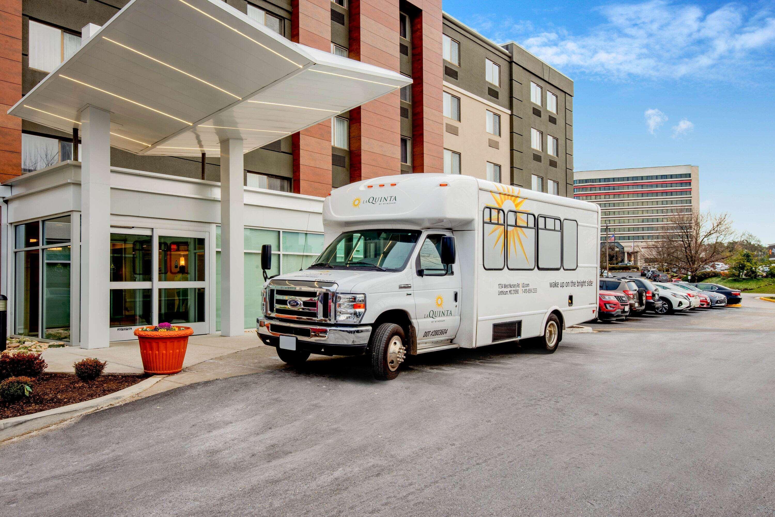 La Quinta By Wyndham Baltimore BWI Airport Линтикам Экстерьер фото